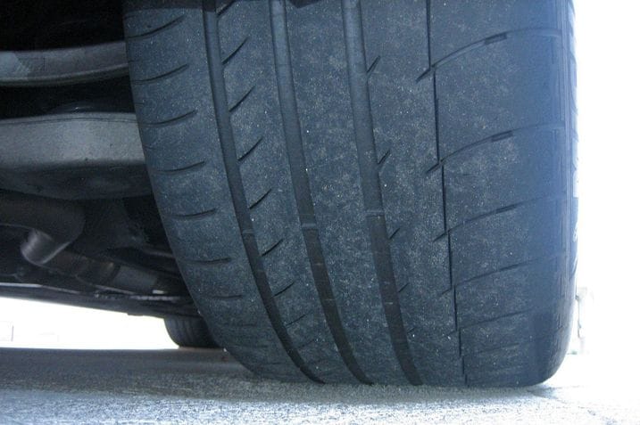 2009 bmw m3 rear tire.jpg